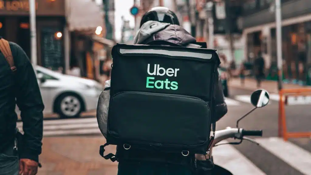 Comment se faire rembourser par Uber Eats étapes et astuces pour une procédure réussie