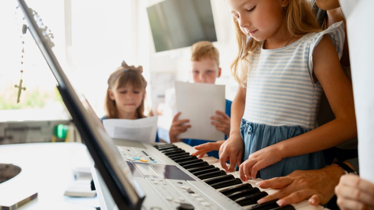 Musique pour tous : instruments adaptés aux enfants et aux débutants